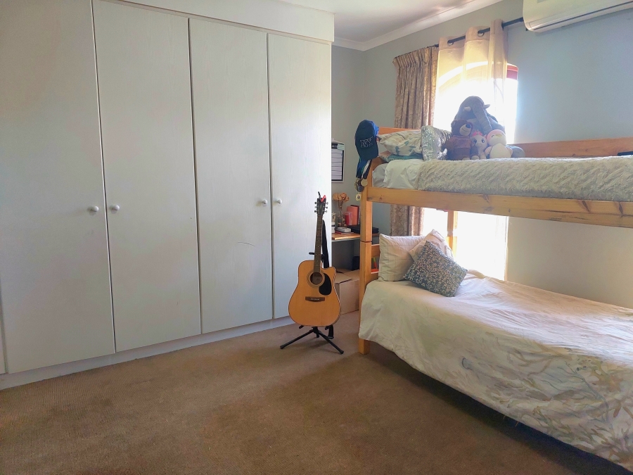 3 Bedroom Property for Sale in Ranzadale Western Cape